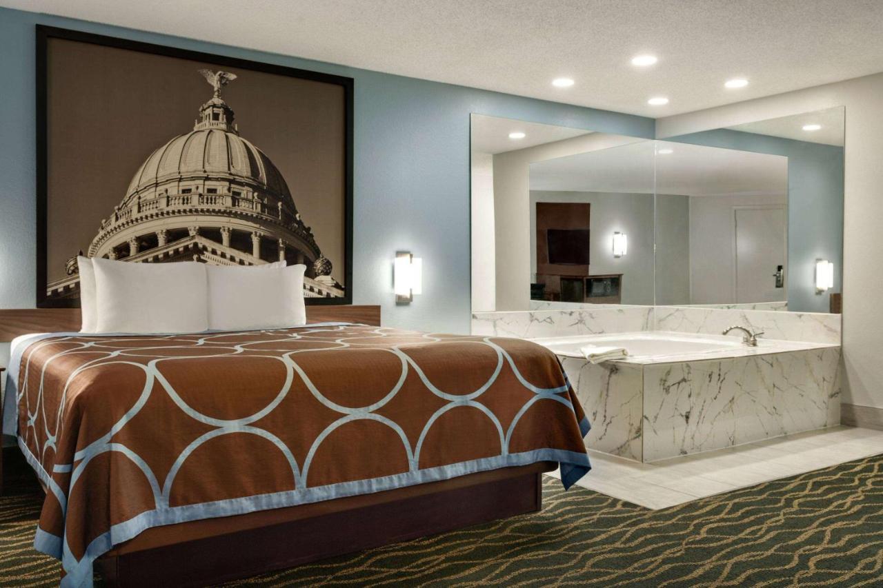 Hotel Super 8 By Wyndham Pearl/jackson/east 2*